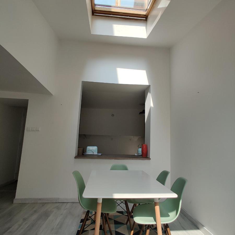 Au Vieux Vesoul Apartment Luaran gambar