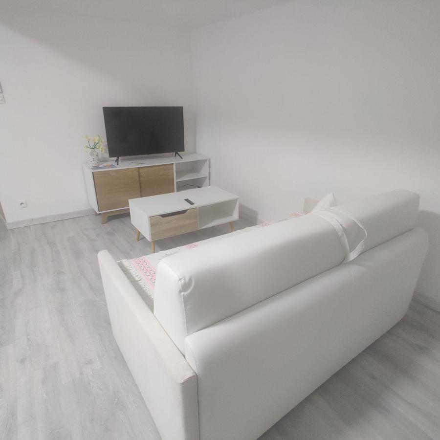 Au Vieux Vesoul Apartment Luaran gambar